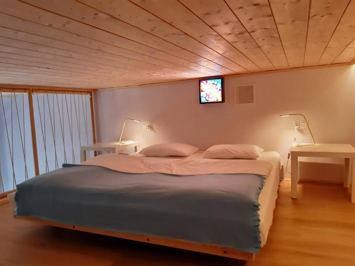 Nowy apartament z klimatyzacją blisko Rynku i dworca Kraków 0*,
